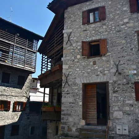 Apartamento La Tana Dell'Orso Forni di Sopra Exterior foto