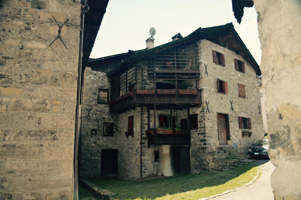 La Tana Dell'orso Apartment *